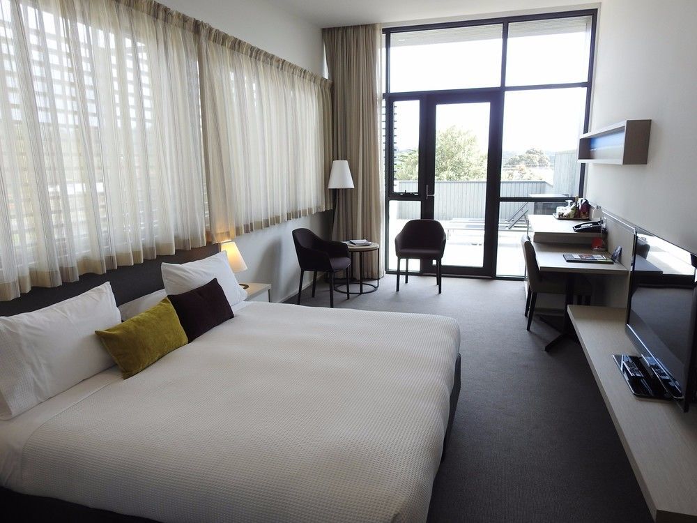 Quarters At Flinders Hotel Ngoại thất bức ảnh